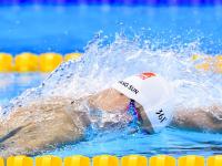 费德勒重要时刻重返赛场，法国队带队取胜！引发球迷热议